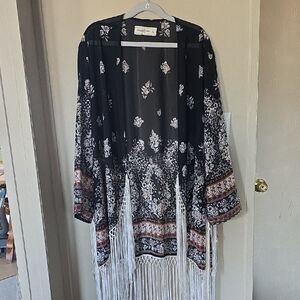 Abercrombie Kimono